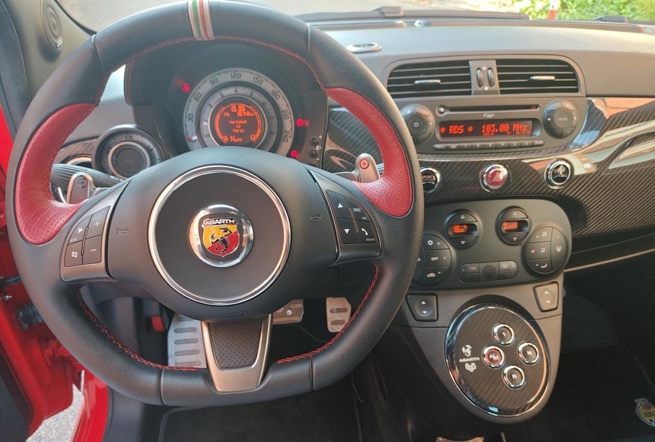 Abarth 695 Tributo Ferrari