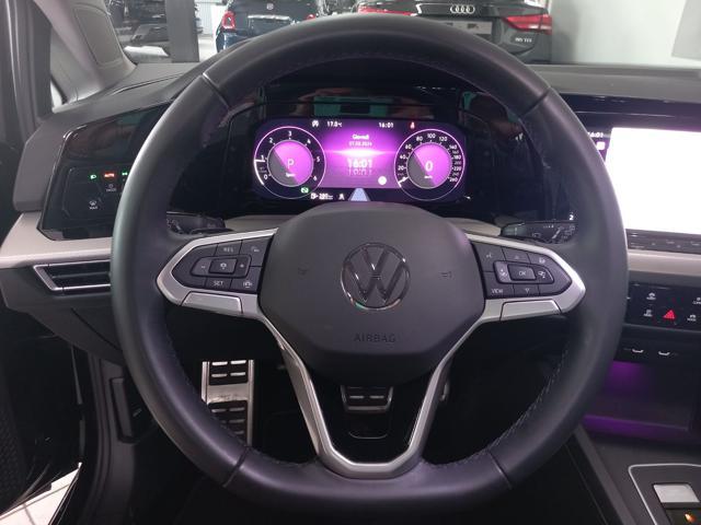 VOLKSWAGEN Golf 2.0TDI DSG MOVE Sport NAVI-AMBIENT-CARPLAY-CAMERA