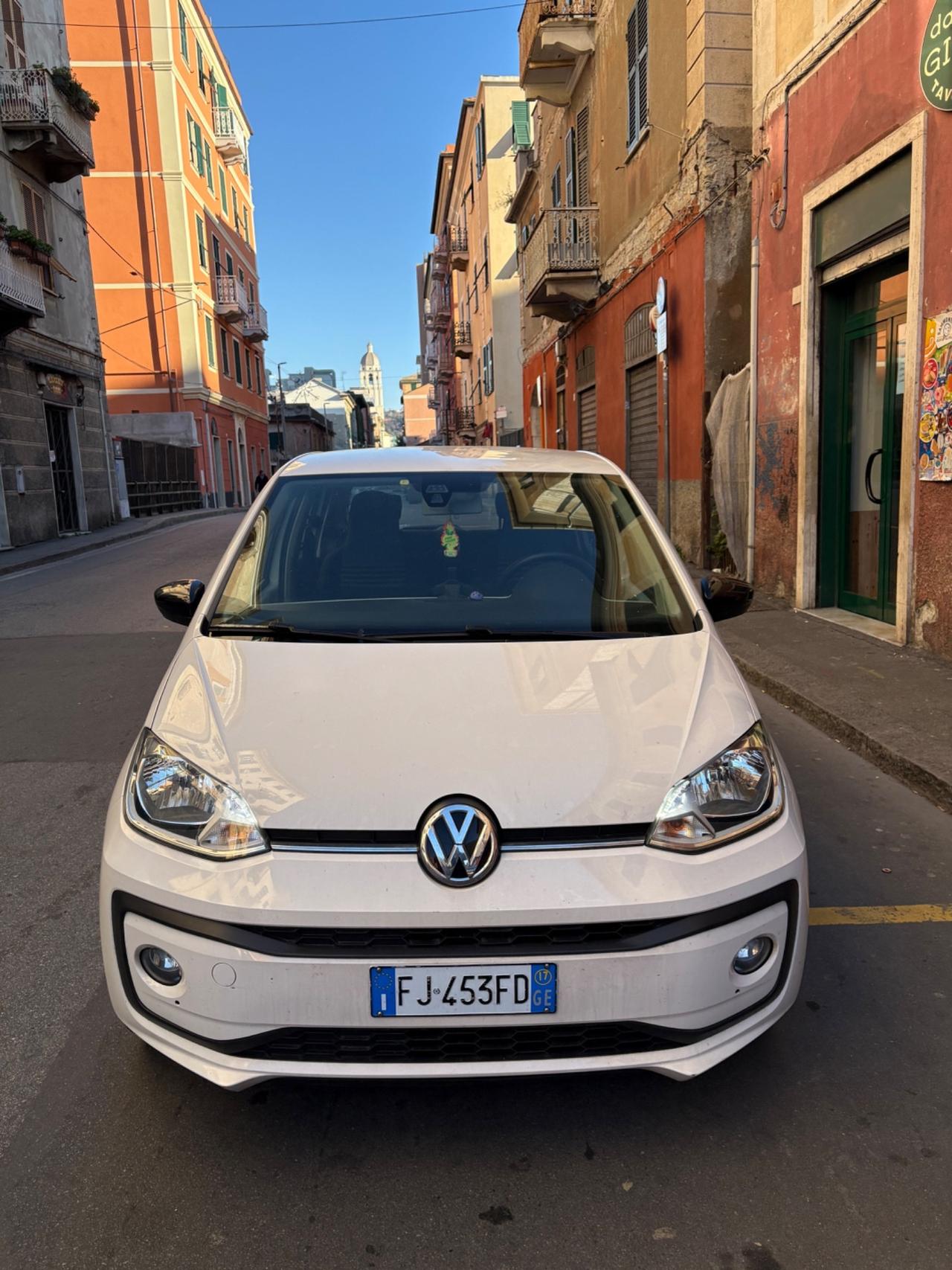 Volkswagen up! 1.0 75 CV 5p. high up!