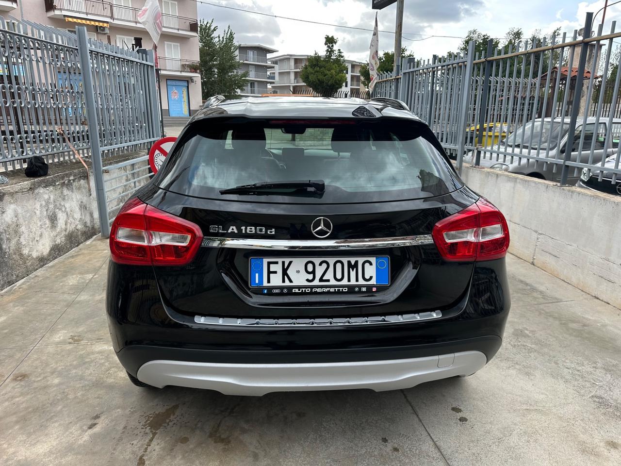 Mercedes-benz GLA 180 d Business