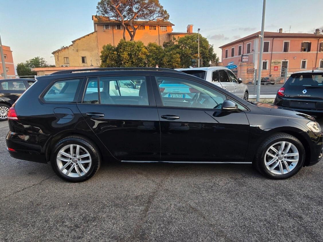 Volkswagen Golf Variant Golf Variant 1.5 TGI 5p. Highline BlueMotione Tech.