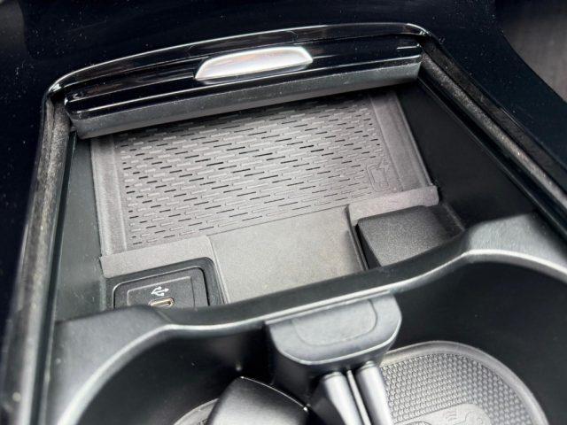 MERCEDES-BENZ CLA 200 d Automatic AMG Line Premium