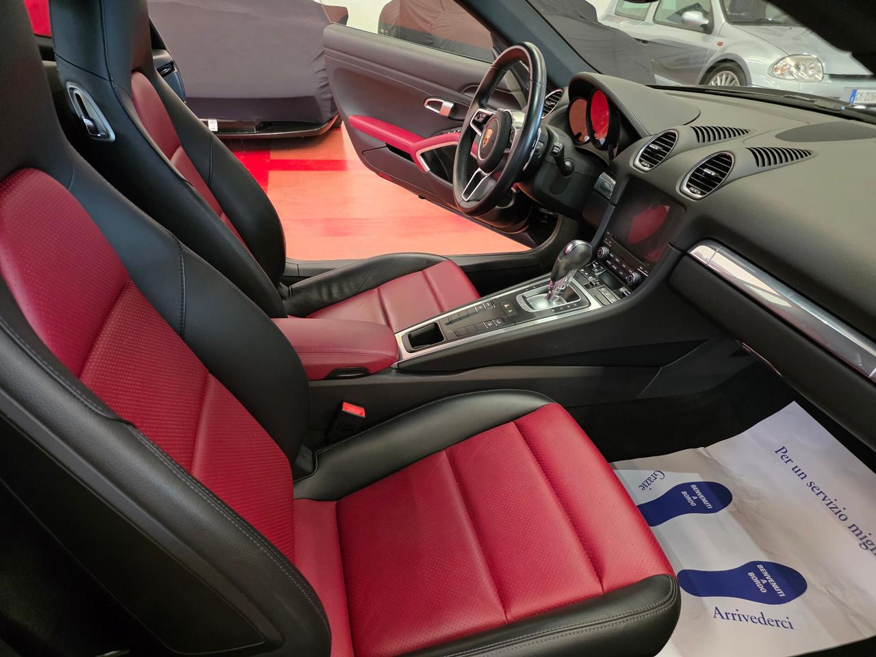 Porsche Cayman 718 2000 turbo 300cv