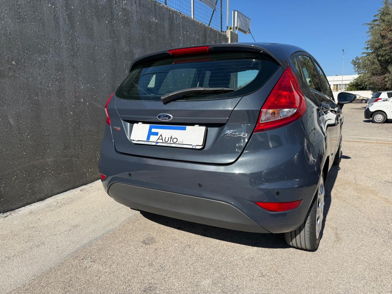 Ford Fiesta 1.4 TDCi 70 CV 5 porte,Radio,Clima,ecc.