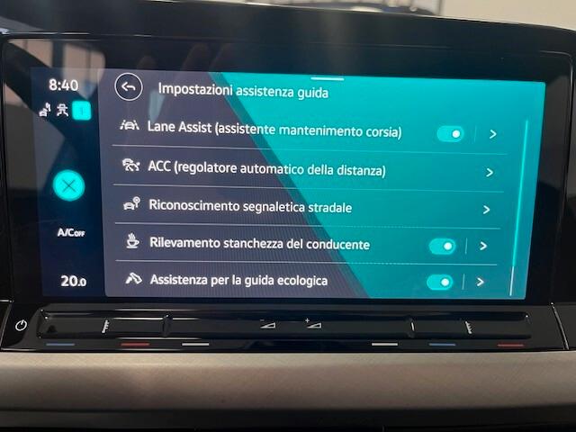 VOLKSWAGEN GOLF 1.5 TSI EVO LIFE CAMBIO MANUALE