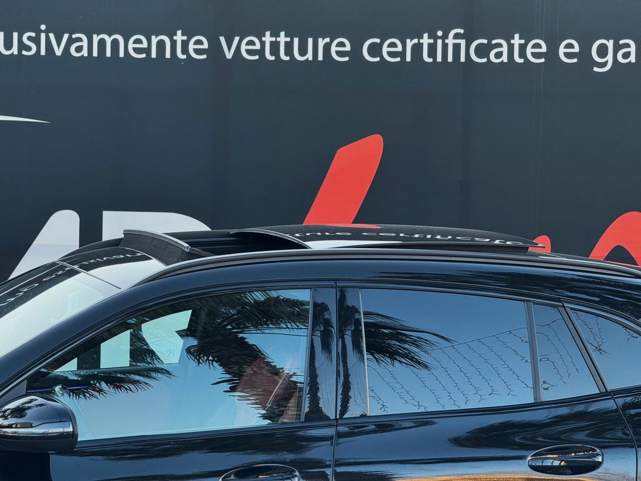 Mercedes-Benz GLA 200 d Premium AMG TETTO INT ROSSI