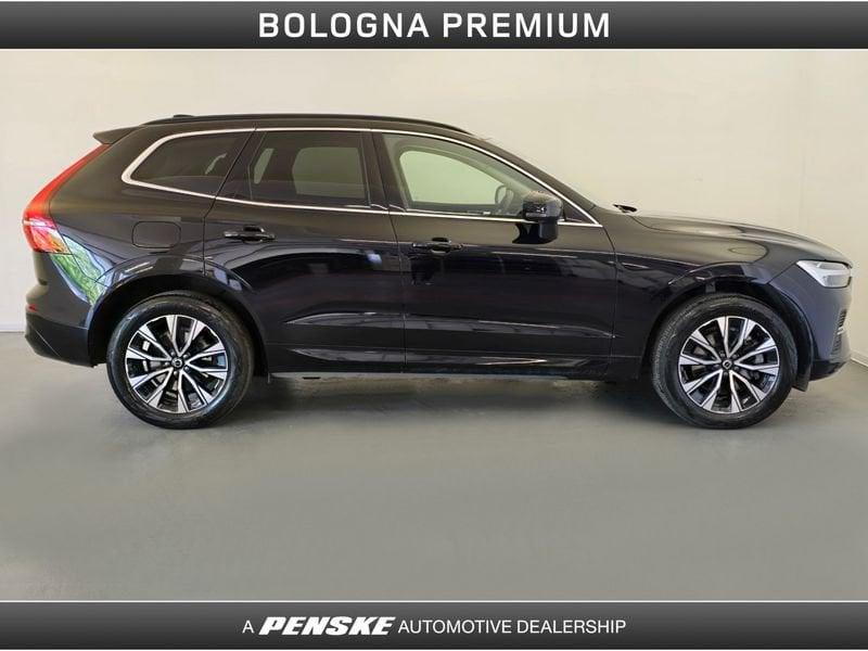 Volvo XC60 B4 (d) AWD automatico Core