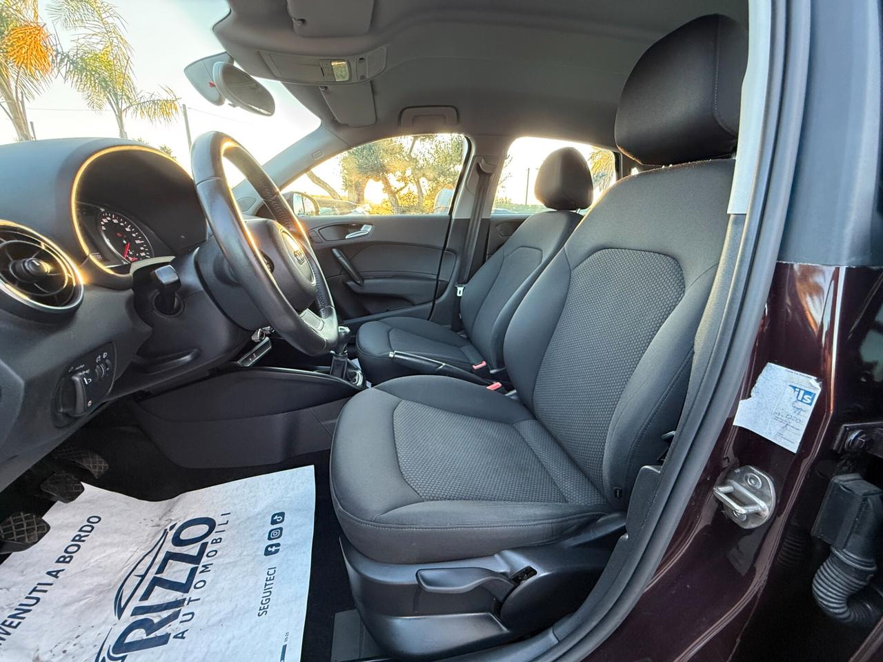 Audi A1 1.2 TFSI 86 CV SB 5P. NAVI AMBITION