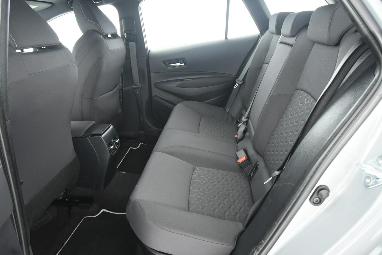 TOYOTA Corolla Touring Sports 1.8h Business cvt NEOPATENTATI+CAMERA+ACC