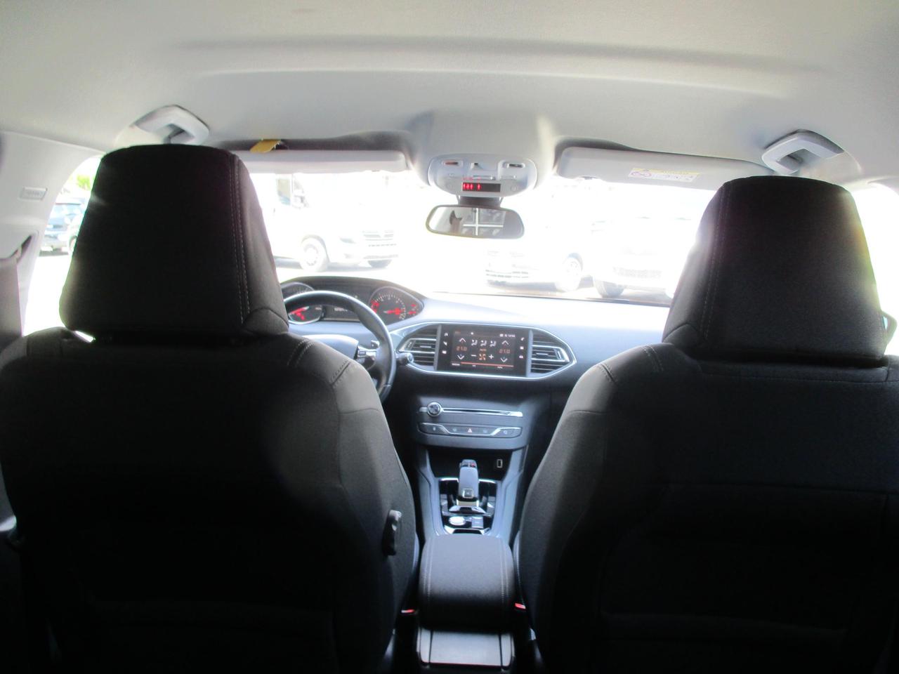 Peugeot 308 5 Porte 308 5p 1.5 bluehdi Allure s&s 130cv eat8