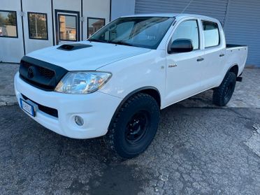 Toyota Hilux 2.5 D-4D 4WD 4p. Double Cab 4x4