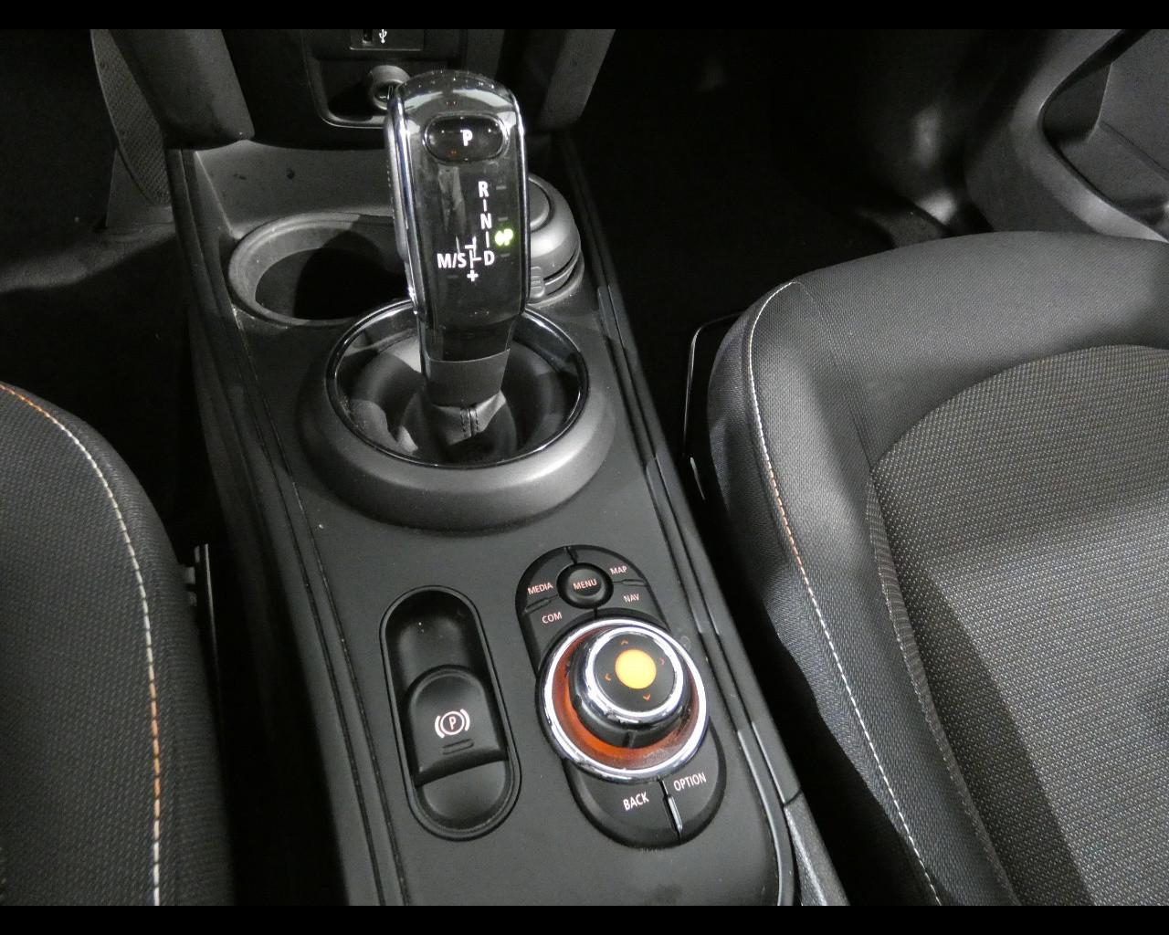 MINI Mini Countrym.(F60) - Mini 2.0 Cooper D Business Countryman Automatica