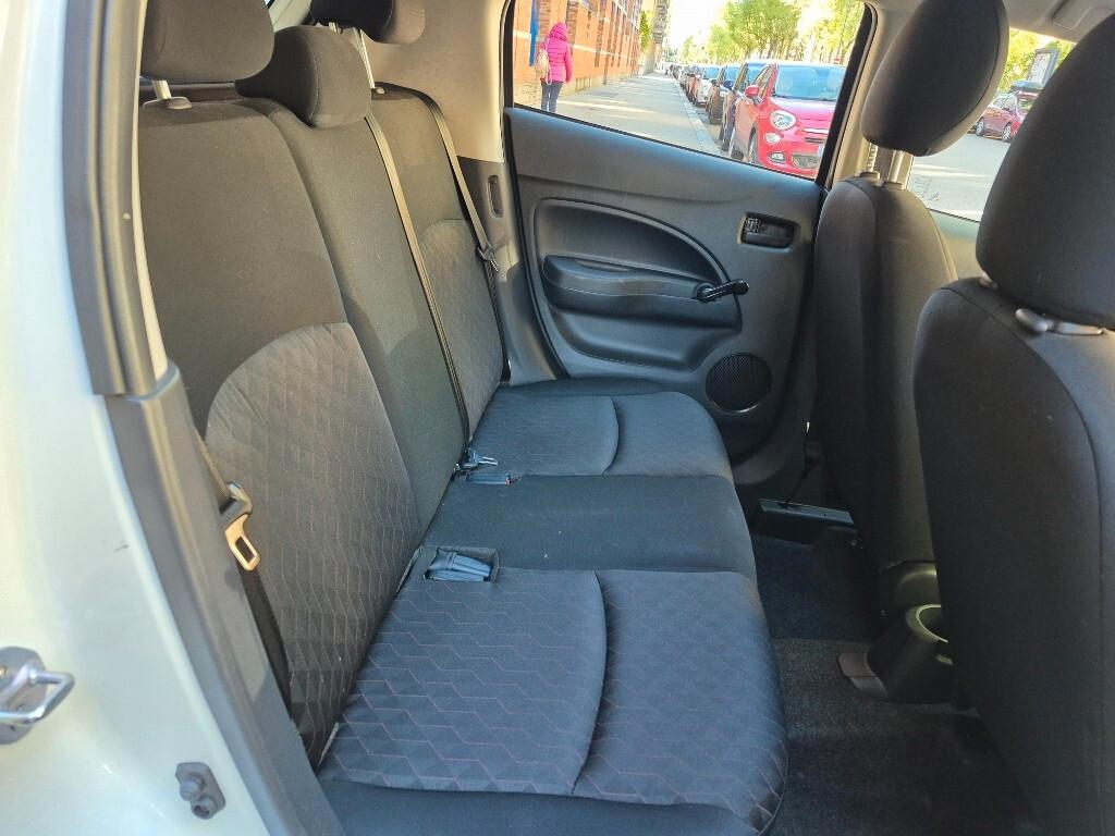 Mitsubishi Space Star 1.2 Invite SDA