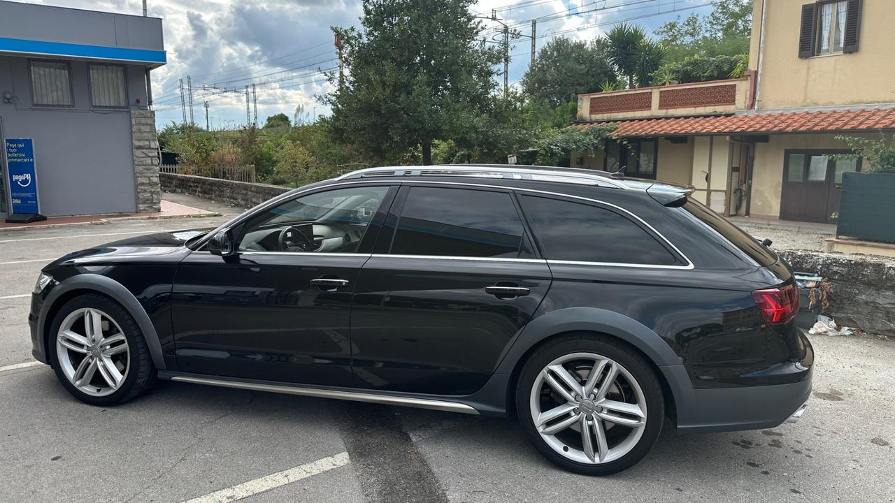 Audi A6 allroad 3.0 TDI 218 CV S tronic Business Plus