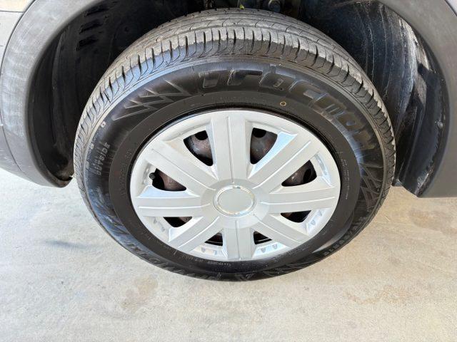 NISSAN Qashqai+2 1.6 16V Visia 7 POSTI BENZINA TETTO PANORAMICO