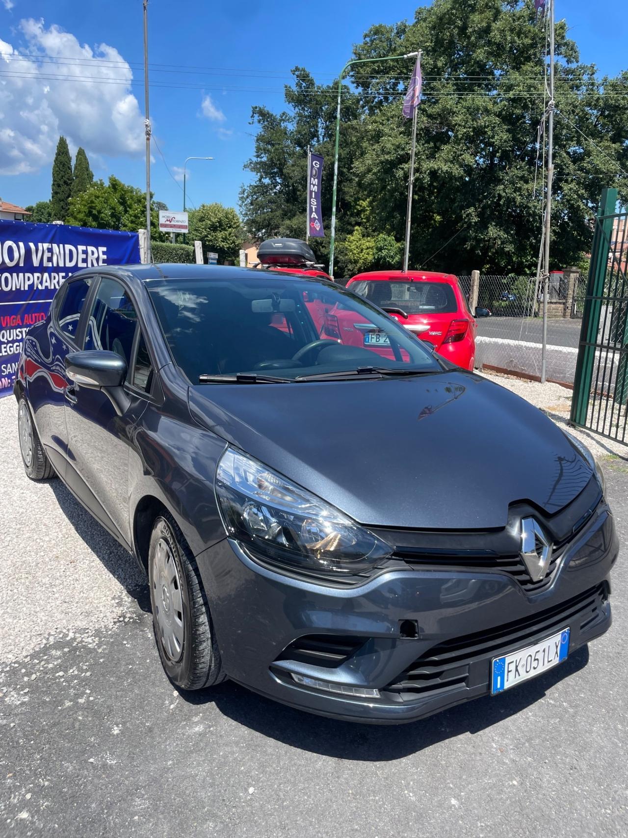 Renault Clio 1.2 75CV 5 porte Life