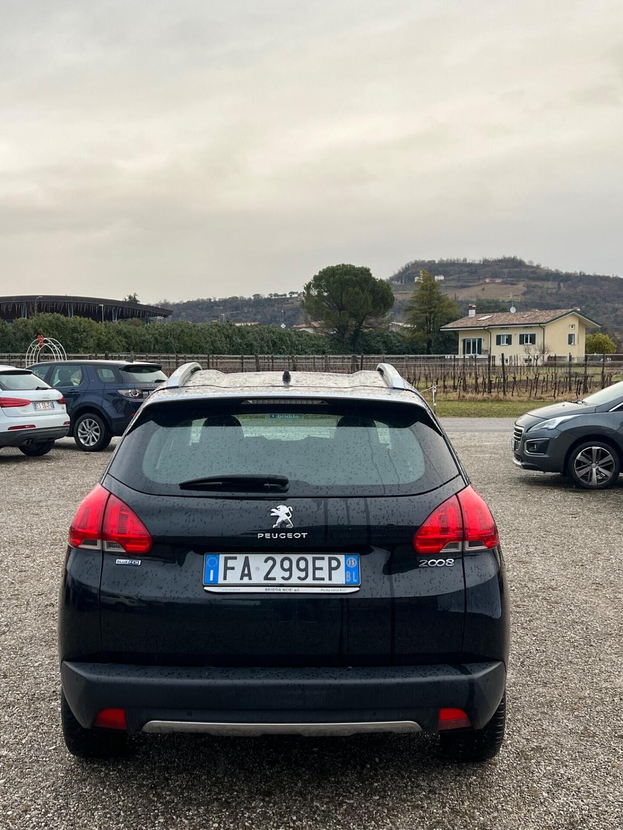 Peugeot 2008 BlueHDi 100 Black Matt