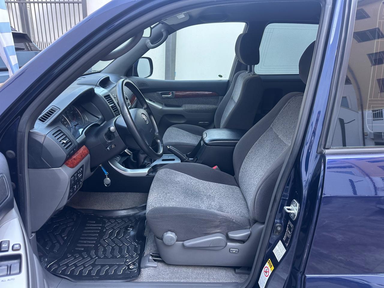Toyota Land Cruiser 3.0 D-4D 16V cat 3 porte Sol