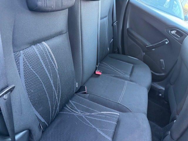 PEUGEOT 208 1.4 8V HDi 68CV 5p. Allure