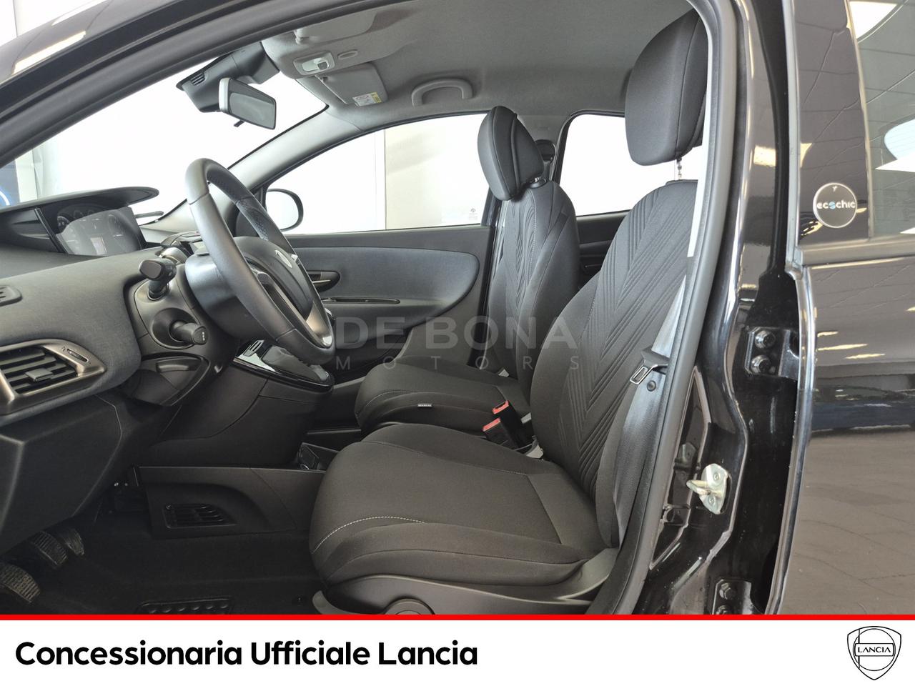Lancia Ypsilon 1.0 firefly hybrid gold s&s 70cv