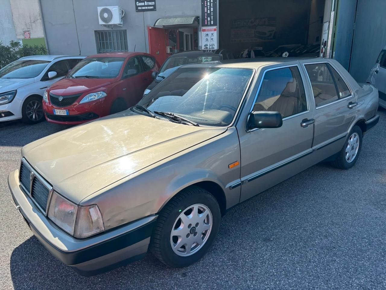 Lancia Thema 2.0 i.e.