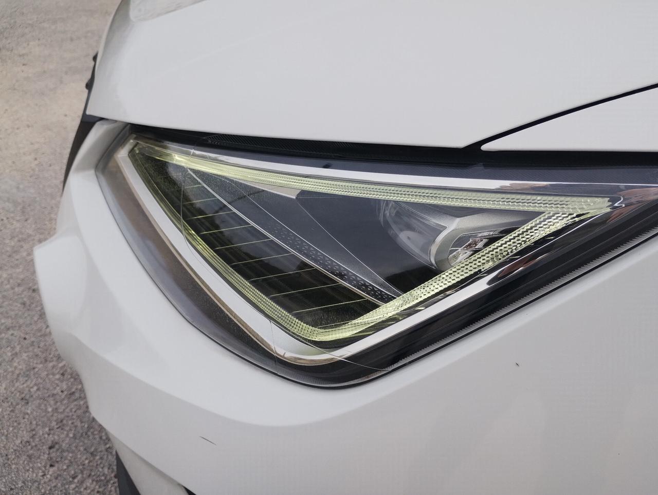 Seat Arona 1.0 TGI FR ( sportiva , full optional e dai consumi record)