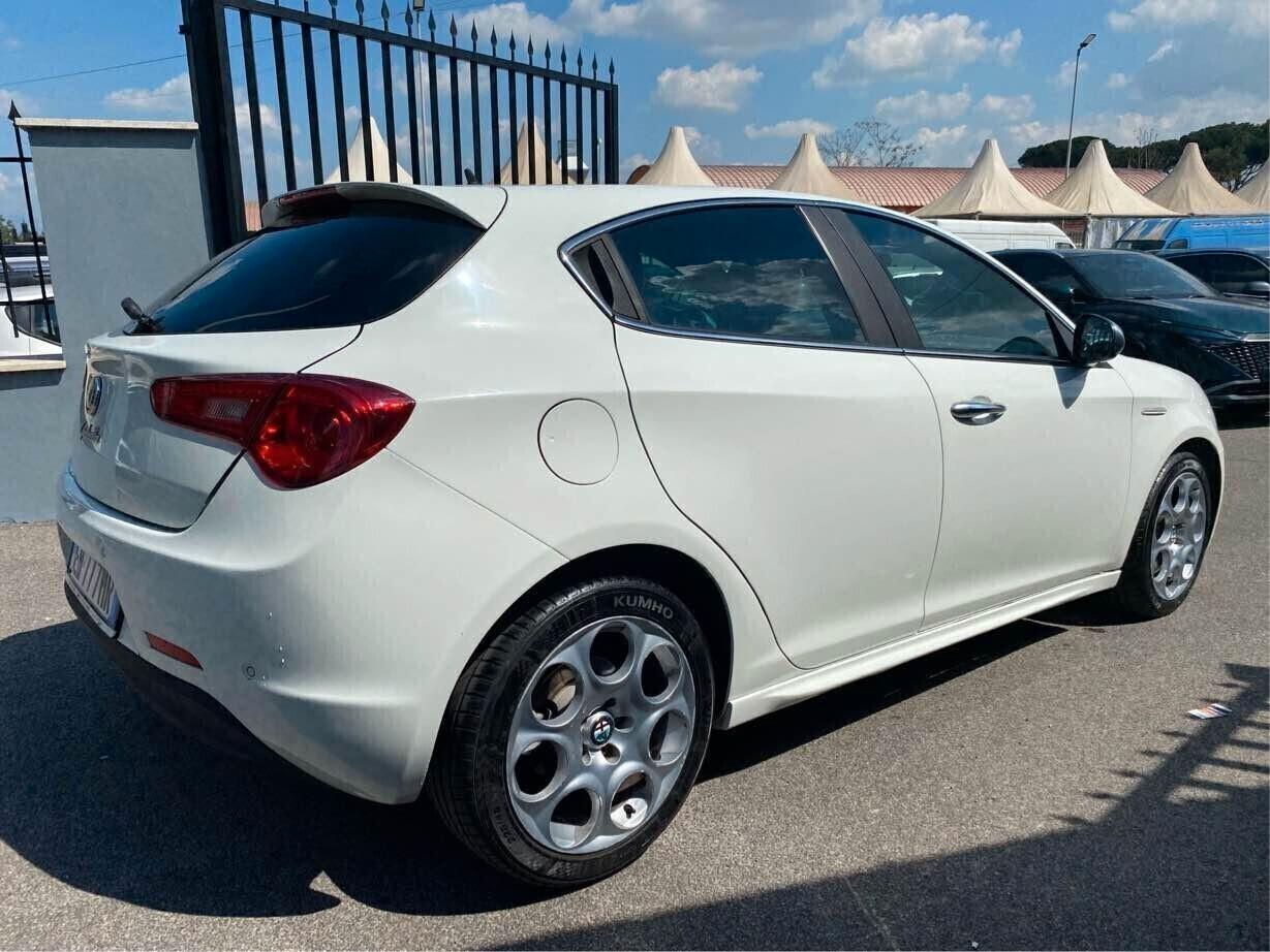 Alfa Romeo Giulietta 1.4 Turbo 120CV GPL Distinctive