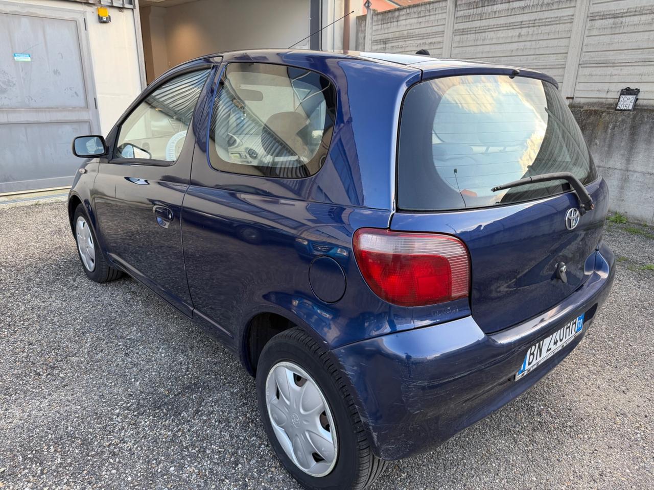 Toyota Yaris 1.0i 16V cat 3 porte