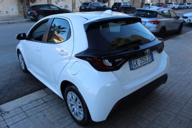 TOYOTA Yaris 1.0 5 porte Business