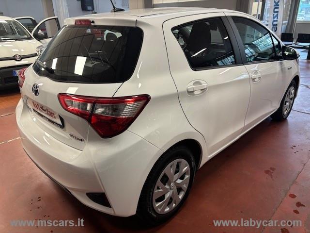 TOYOTA Yaris 1.5 Hybrid 5p. Business
