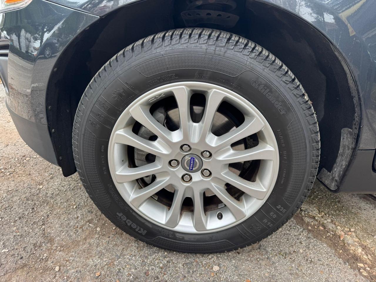 Volvo XC 60 XC60 D5 AWD Geartronic Summum