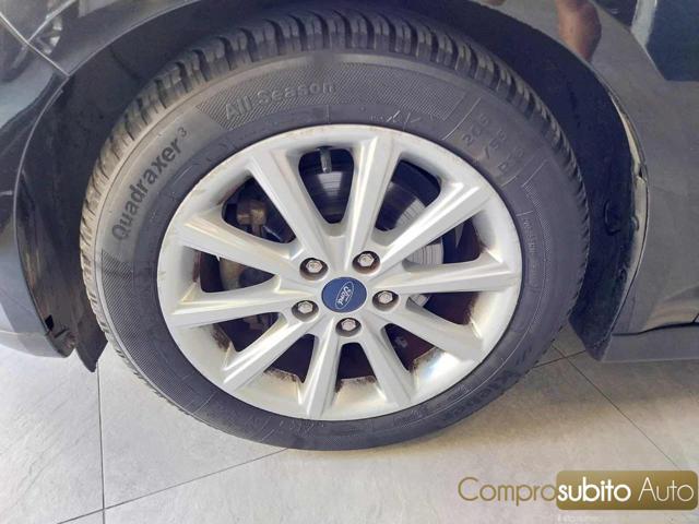 FORD C-Max 1.5 TDCI 120Cv Automatica ( Garanzia 12 Mesi)