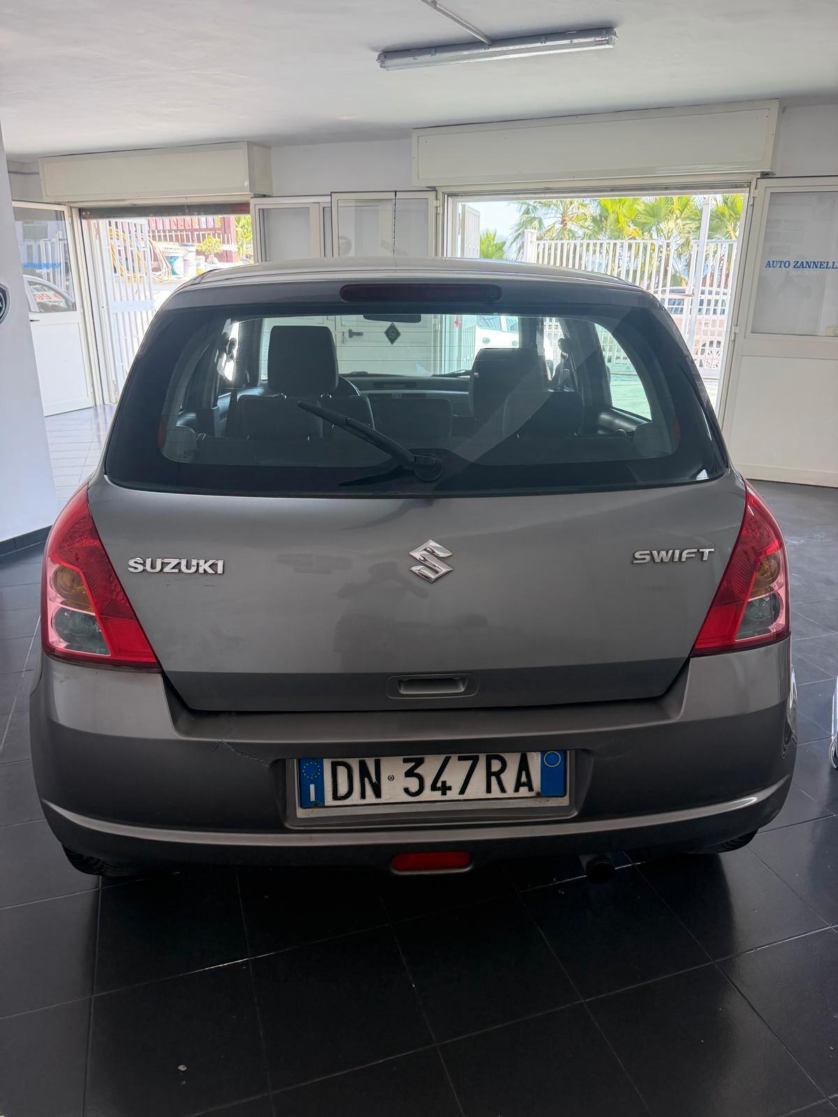 Suzuki Swift 1.3 DDiS 5p. GL Safety Pack