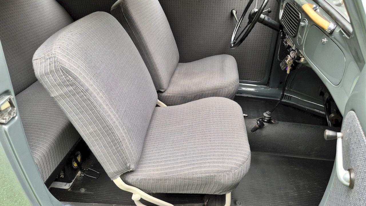 Volkswagen Maggiolino “Ovalino“ Standard Ragtop Sunroof - 1957