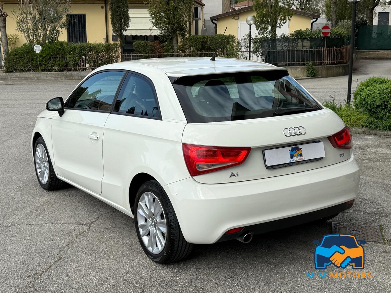 Audi A1 3 Porte A1 1.6 tdi Attraction 105cv