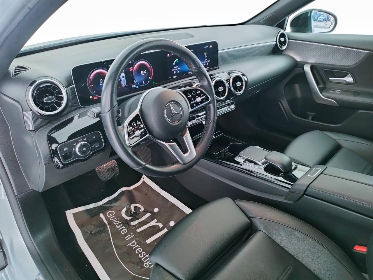 Mercedes-Benz Classe A - W177 2018 - A 180 d Sport auto