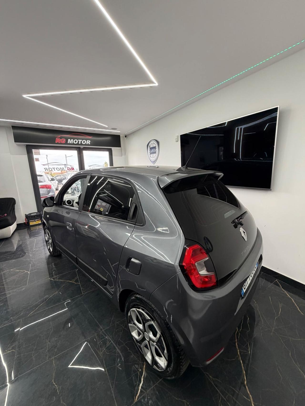 Renault Twingo SCe 65 CV Urban Night