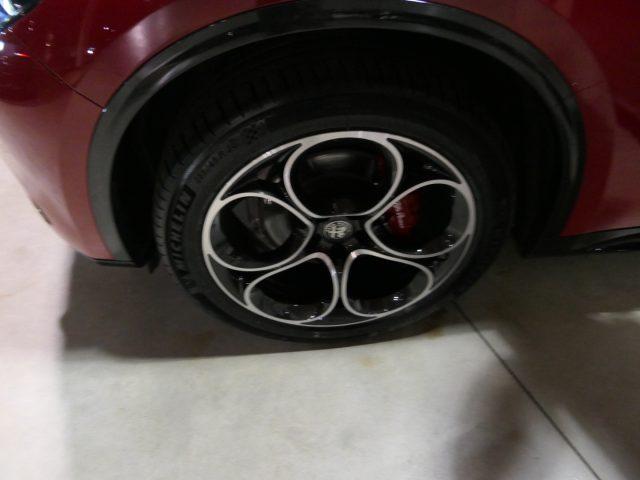 ALFA ROMEO Stelvio 2.0 Turbo 280 CV AT8 Q4 Veloce