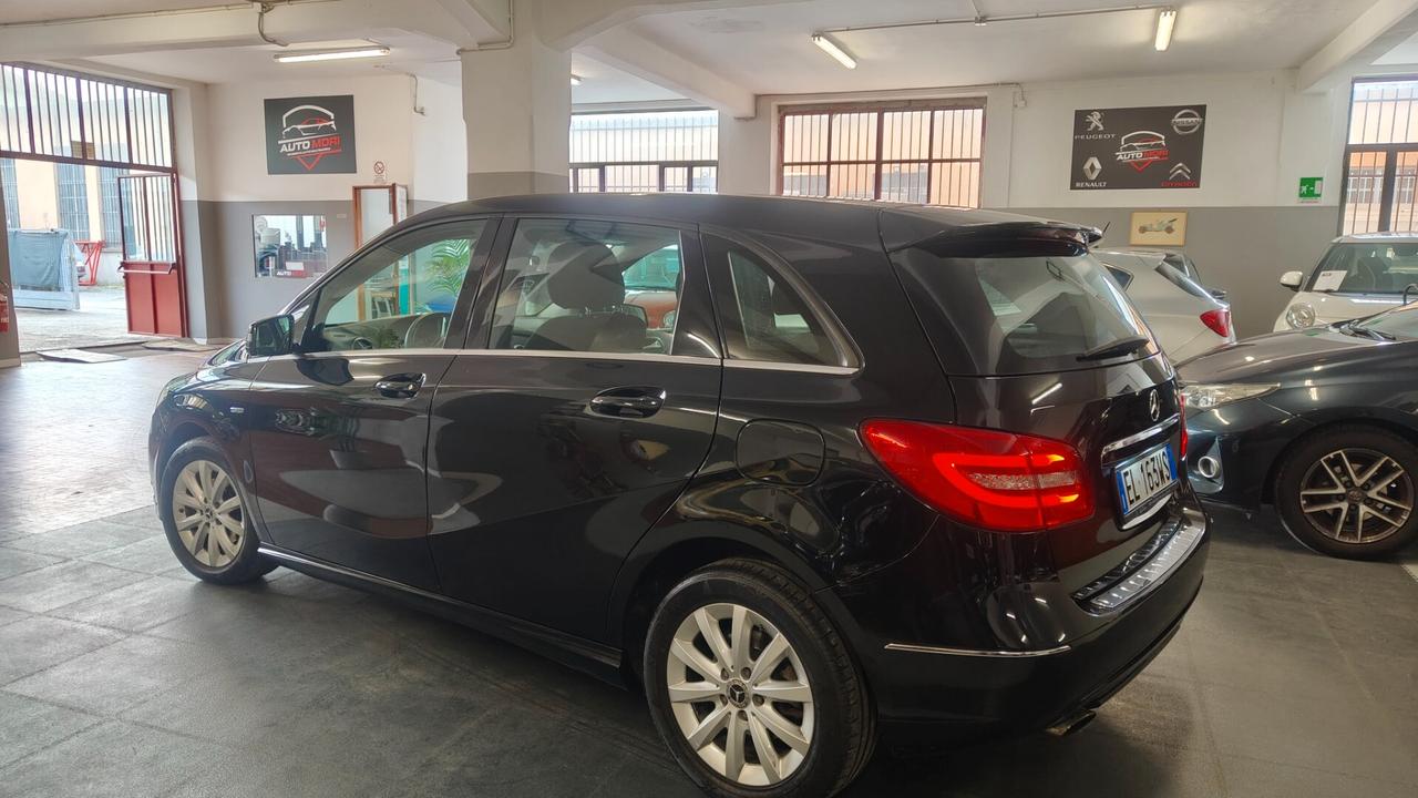 Mercedes-benz B 180 CDI BlueEFFICIENCY Executive