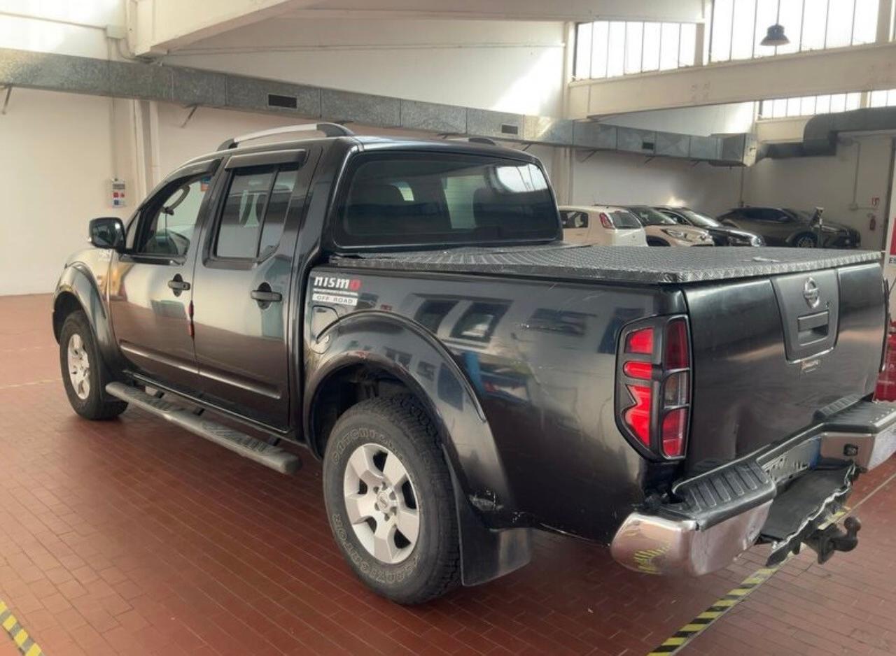 NISSAN NAVARA - PICK UP - 4X4 - GANCIO TRAINO