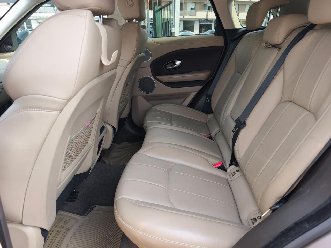 Land Rover Range Evoque 2.0 TD4 150 CV 5p. SE