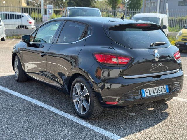 RENAULT Clio 1.2 75CV 5 porte Costume National