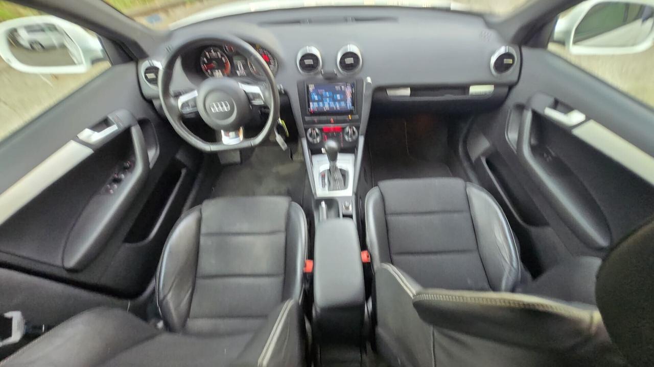 Audi A3 2.0 16V TFSI quattro S tronic Ambition
