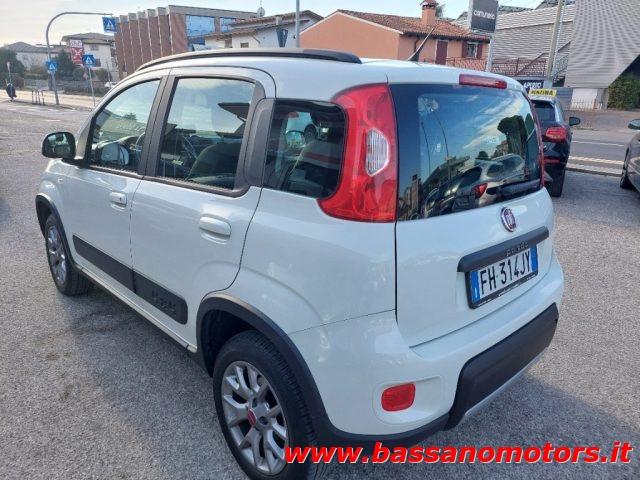 FIAT Panda 0.9 TwinAir Turbo S&S 4x4 5 POSTI