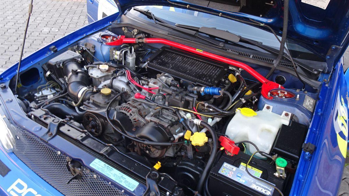 SUBARU - Impreza - 2.0 WRX LIVREA 555