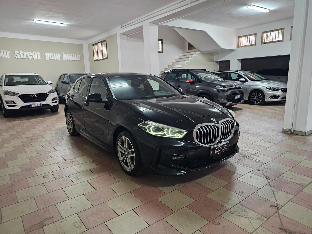 Bmw 116 116d 5p. Msport