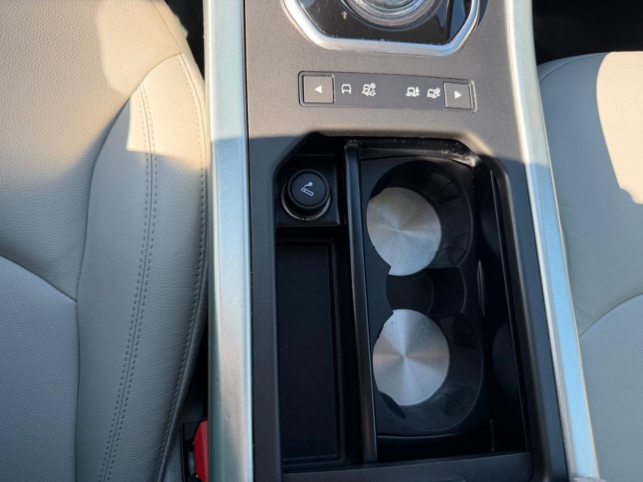 Land Rover Range Evoque 2.0 eD4 5p. Business Edition SE