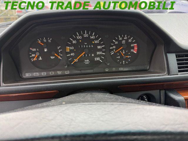 MERCEDES-BENZ 200 E #uniproprietario