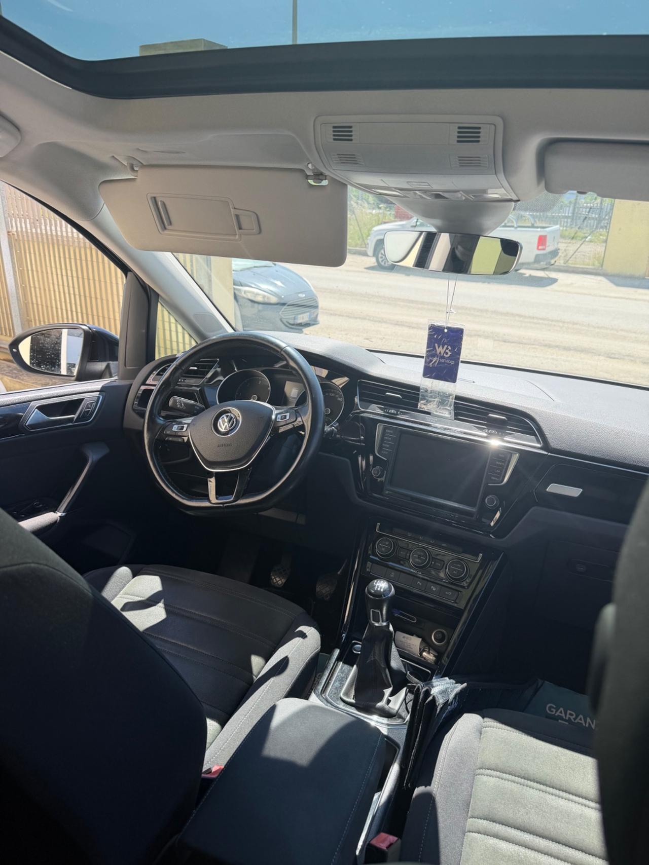 Volkswagen Touran 2.0 TDI 150 CV 7 posti Perfetta 2015