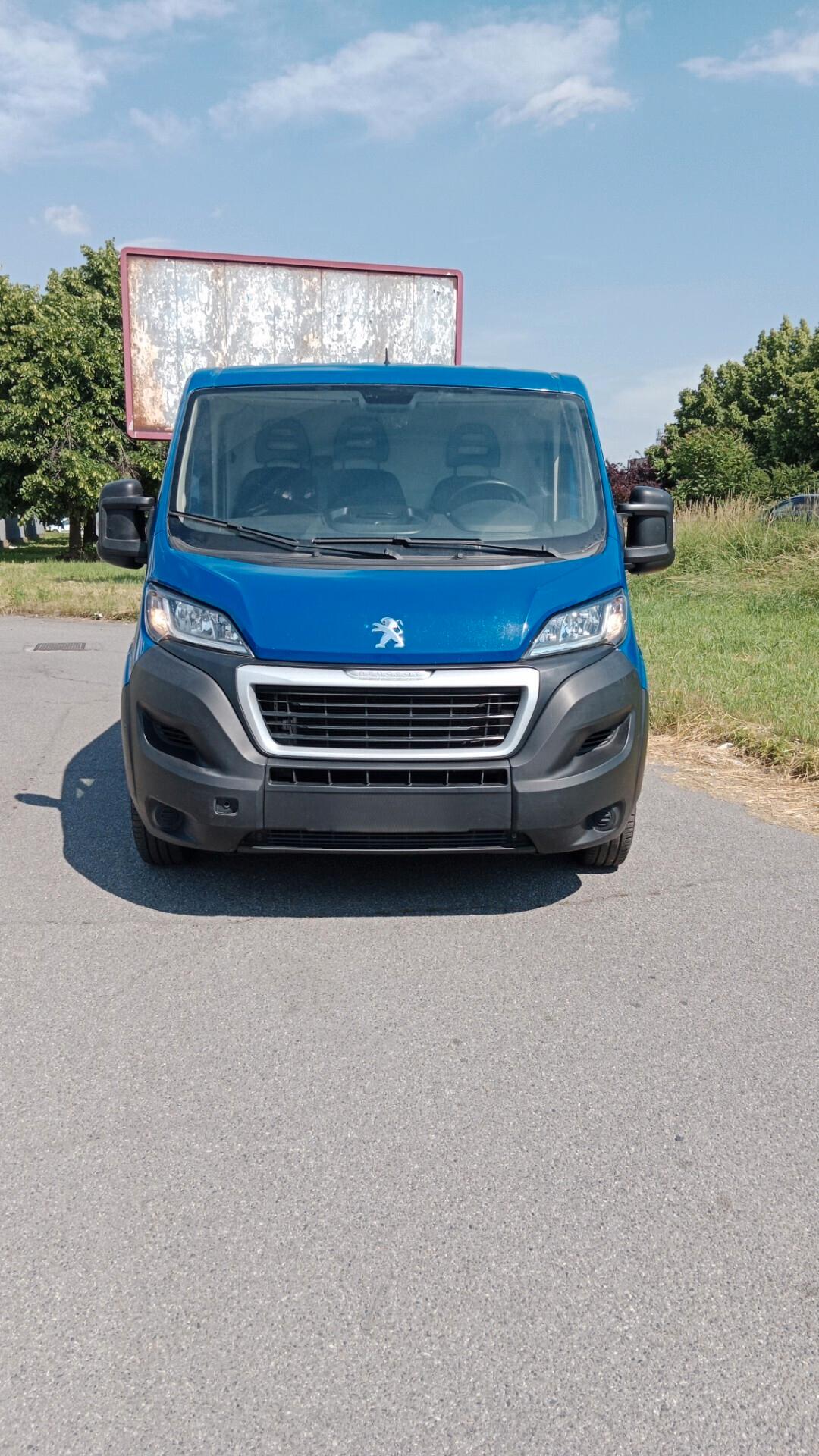PEUGEOT BOXER